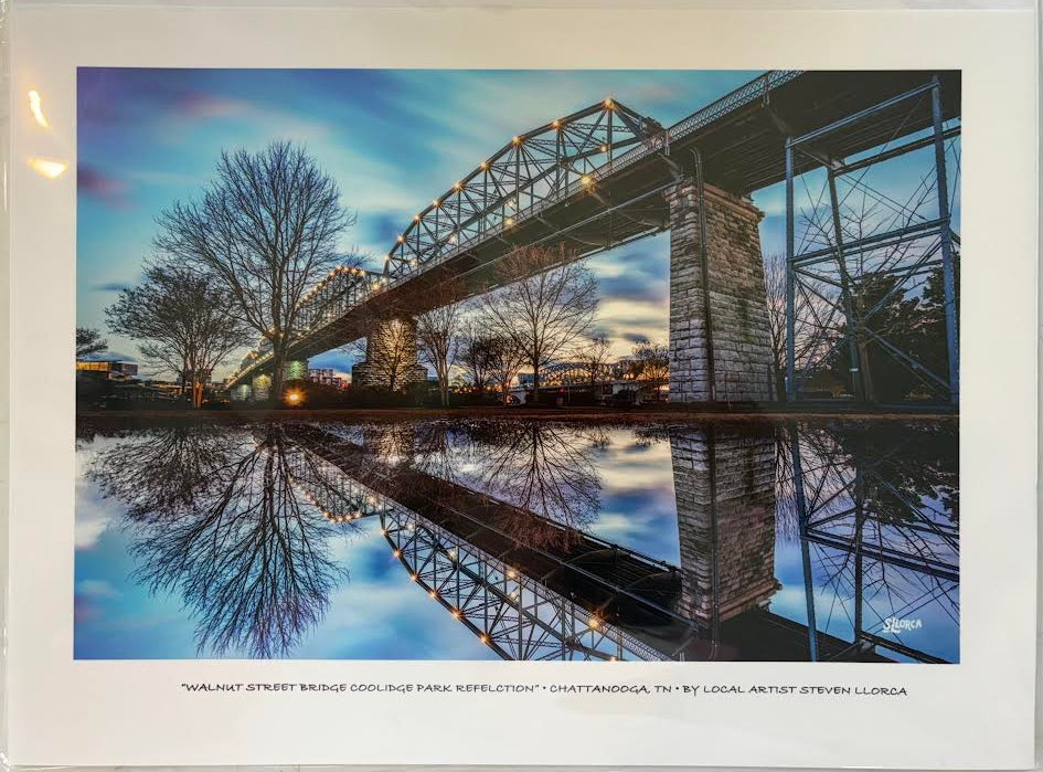 Walnut Street Bridge Coolidge Park Reflection 8x12 - Steven Llorca