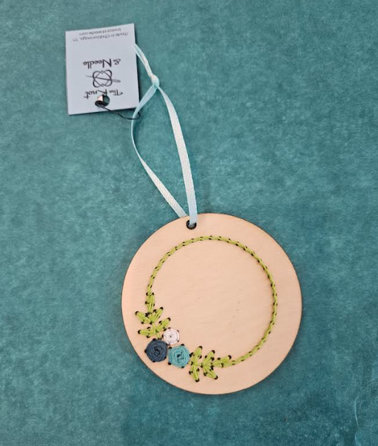 Embroidery Ornament-Knot & Needle