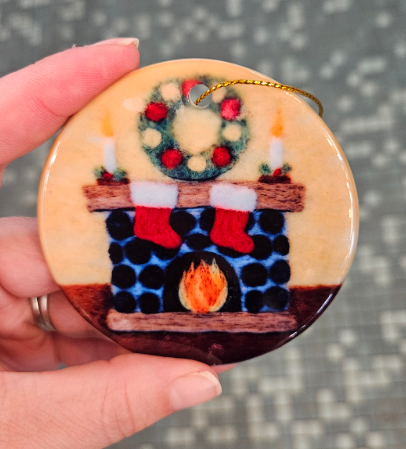 Knot And Needle Ornament - Christmas Hearth