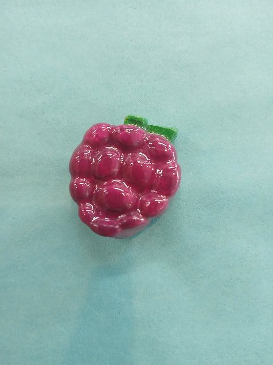 Large Grape Magnet