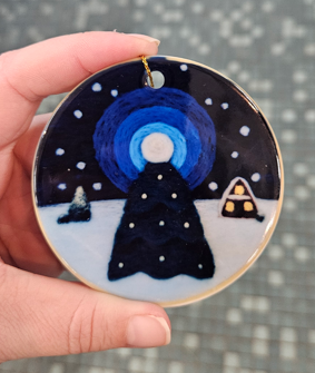 Knot And Needle Ornament - Snowy Christmas