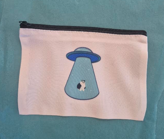 UFO Cat Zipper Bag