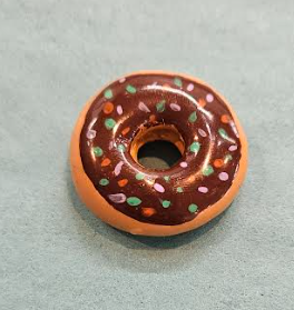 Doughnut Magnet